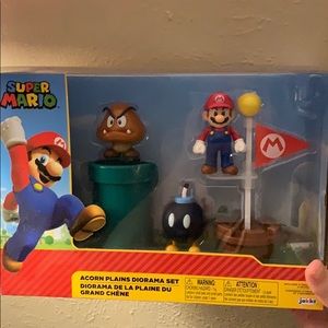 Super Mario Acorn Plains Diorama Set